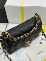 Chanel Classic Flap Bag - 图片 6