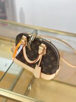 LV 46990 - 图片 3